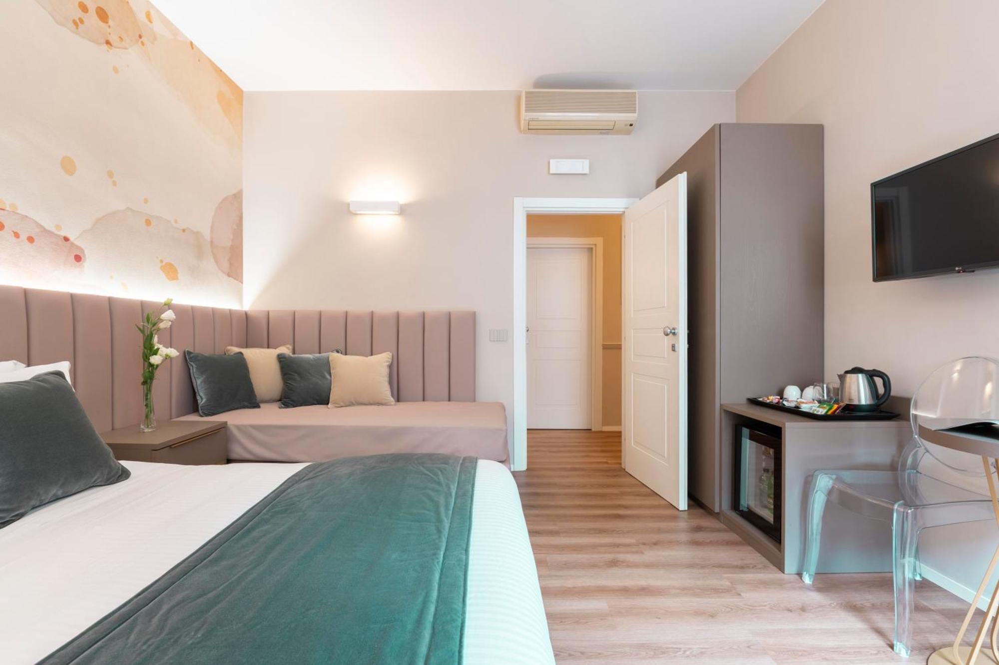 Hotel Magic Roma Esterno foto